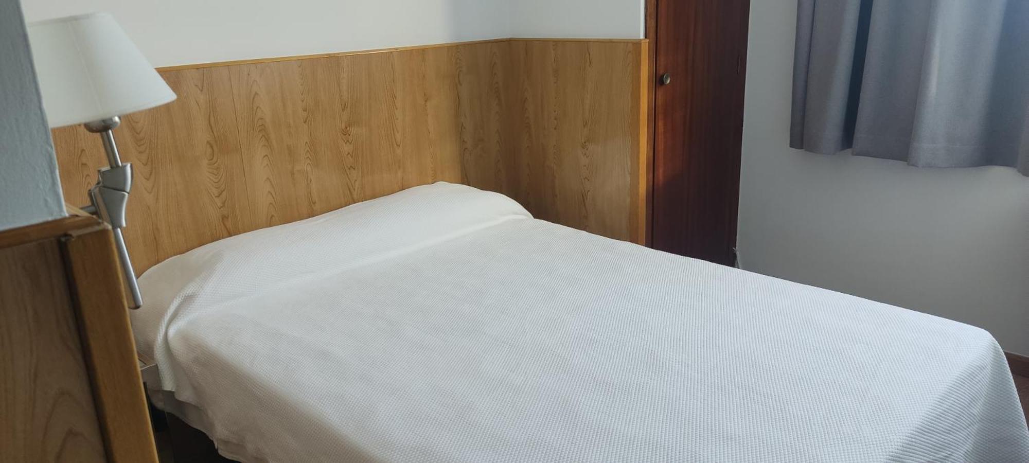 Hotel Los Rosales Almazcara Exterior photo